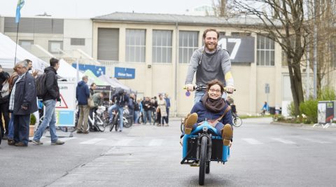 VELO Berlin Festival Paar auf Fahrrad